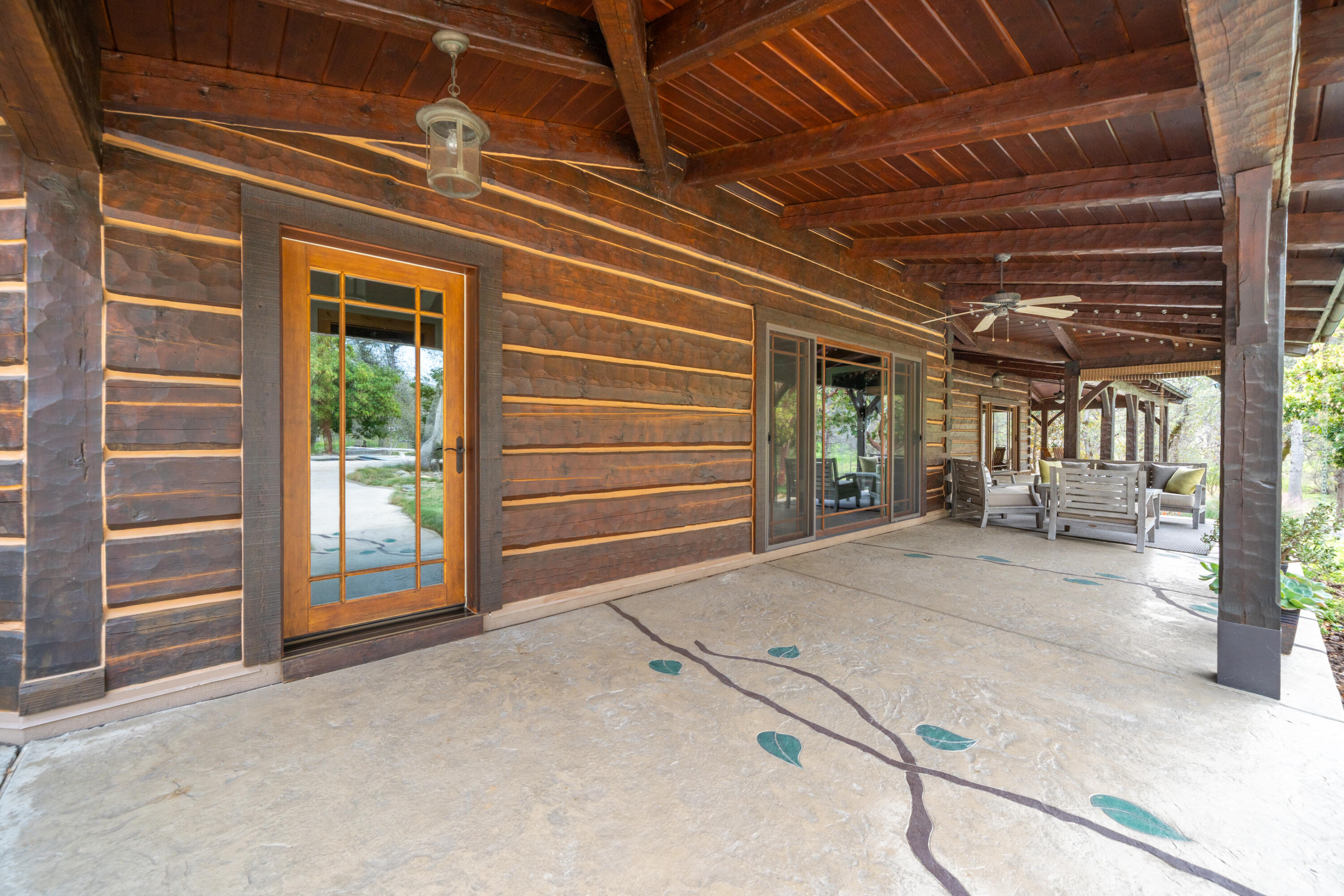 main property photo 48