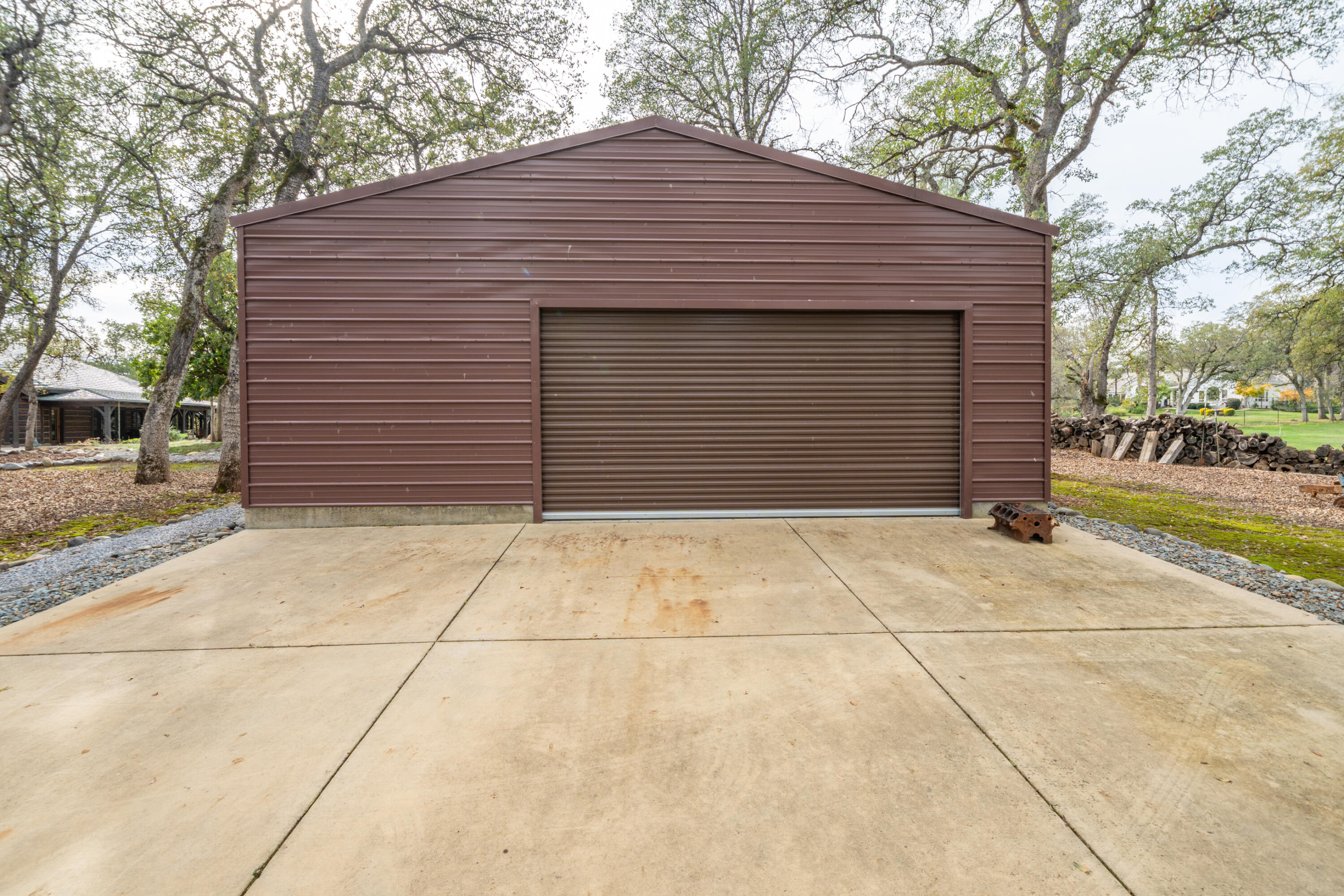 main property photo 79