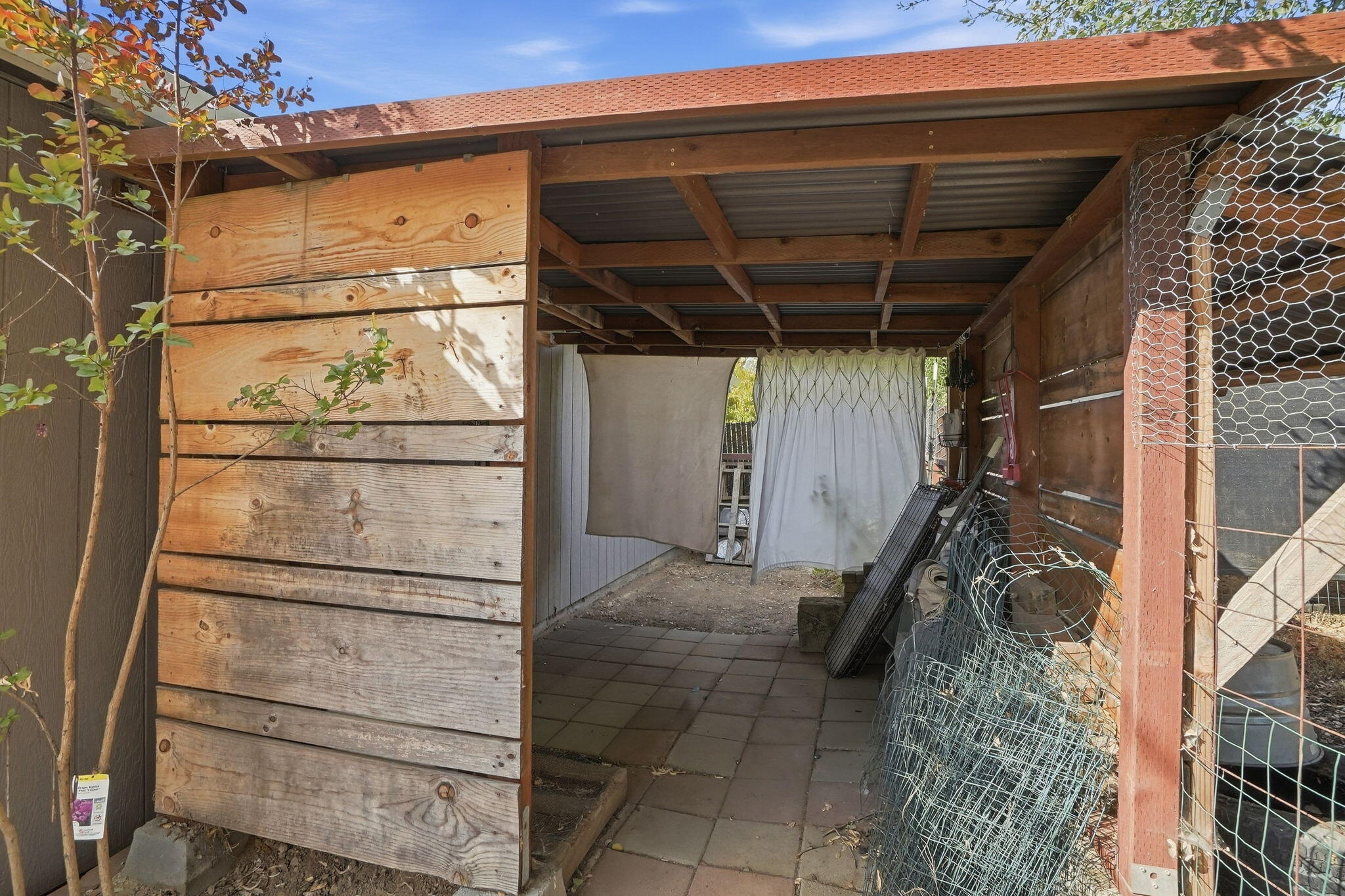 main property photo 56