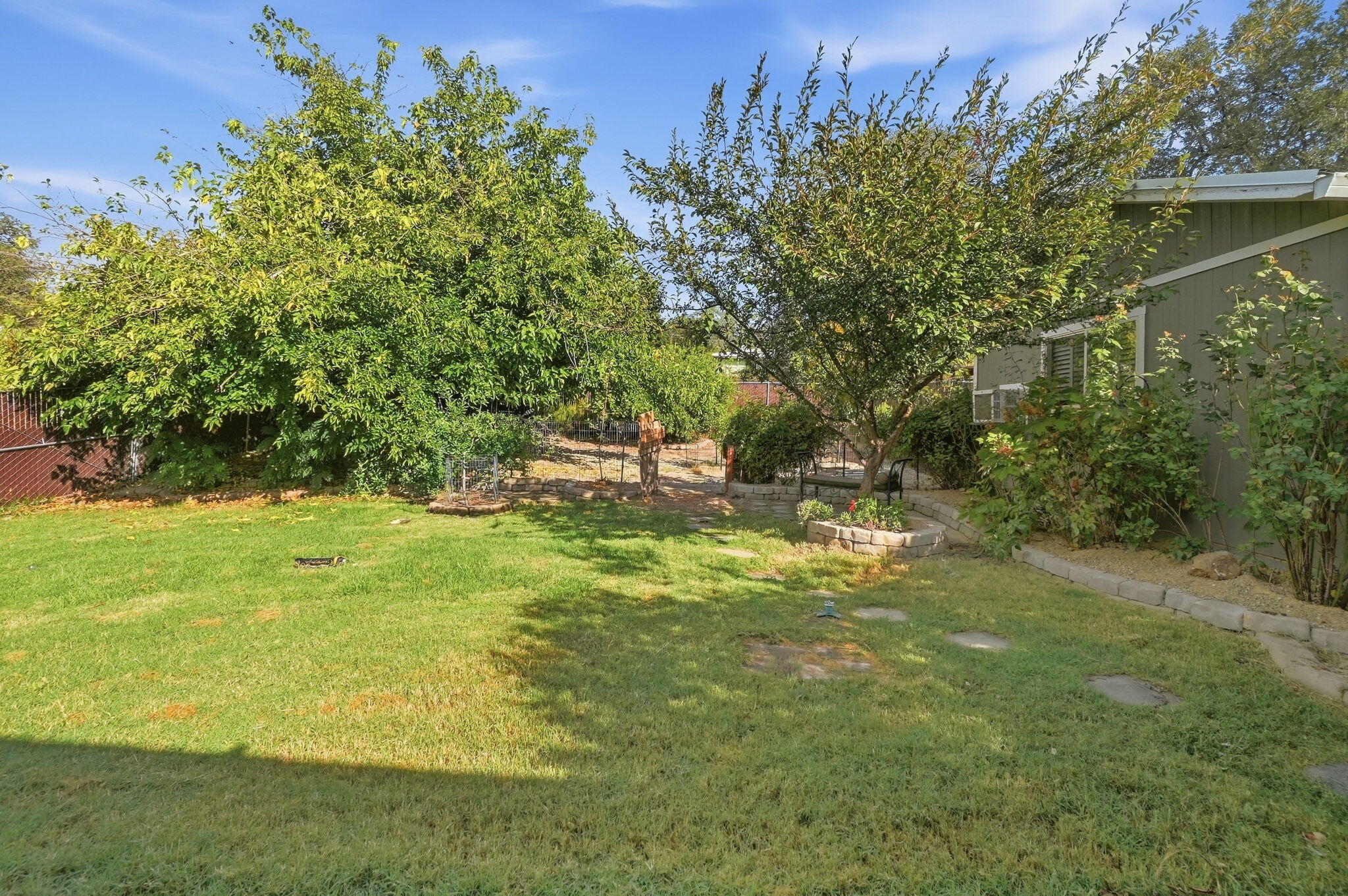main property photo 60