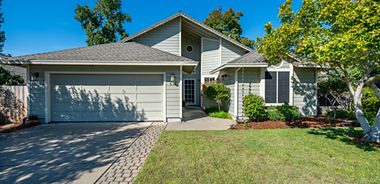image of property with 3 Bed | 2 Bath | 1,792 Sqft