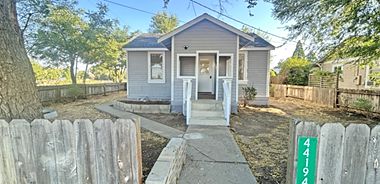 image of property with 2 Bed | 1 Bath | 840 Sqft