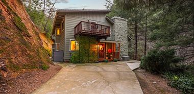 image of property with 3 Bed | 3 Bath | 2,239 Sqft