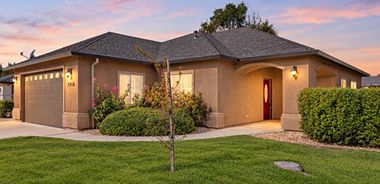 image of property with 3 Bed | 2 Bath | 1,482 Sqft