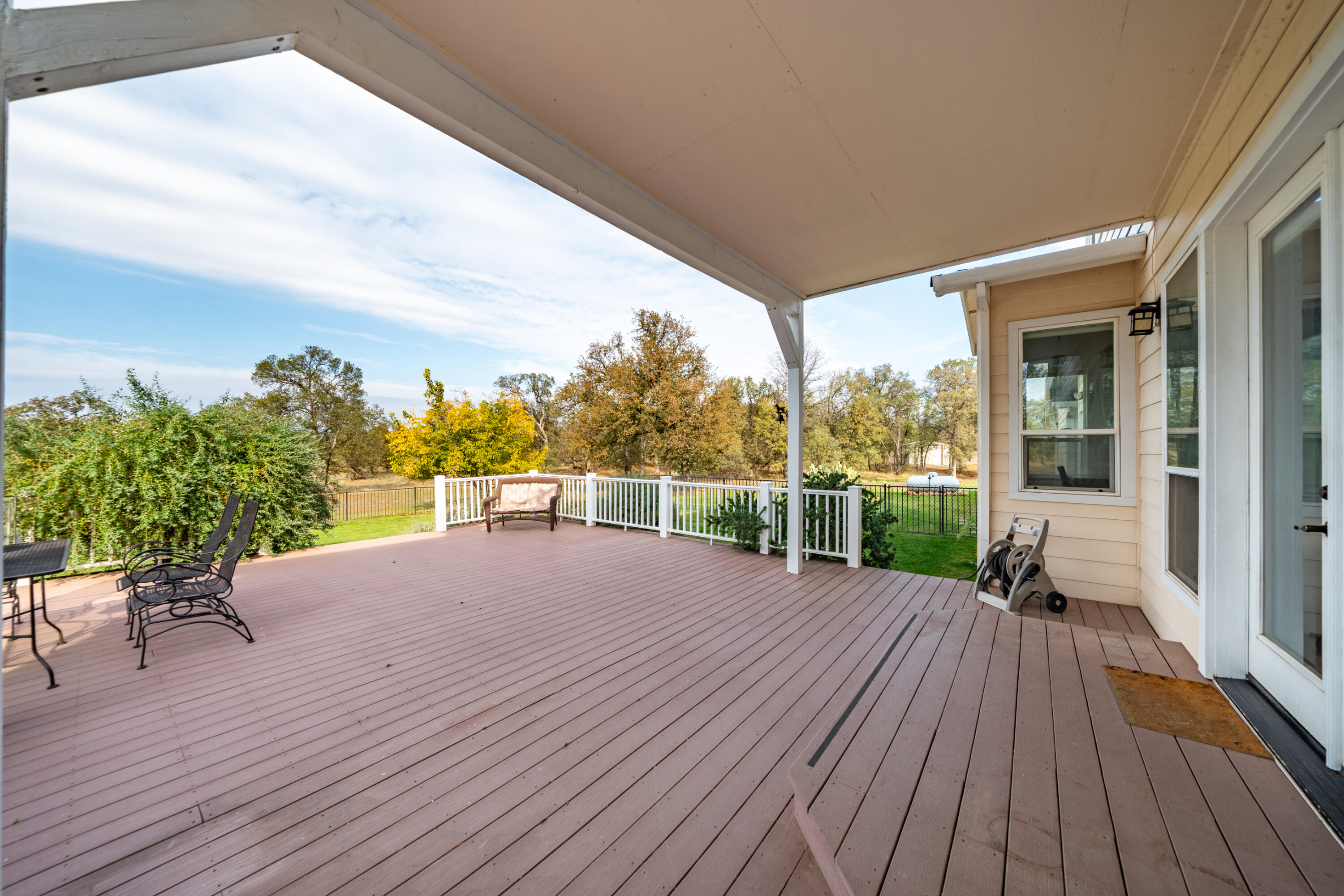 main property photo 54