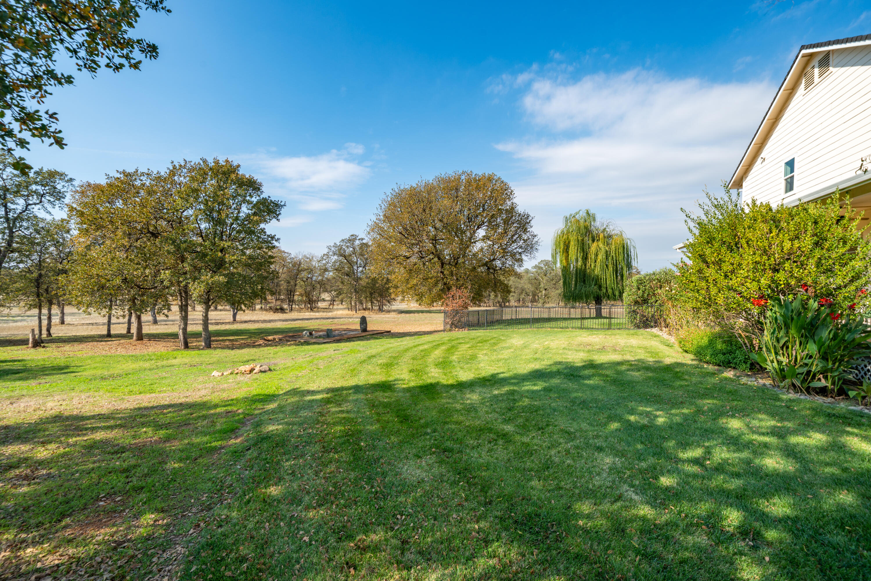 main property photo 66