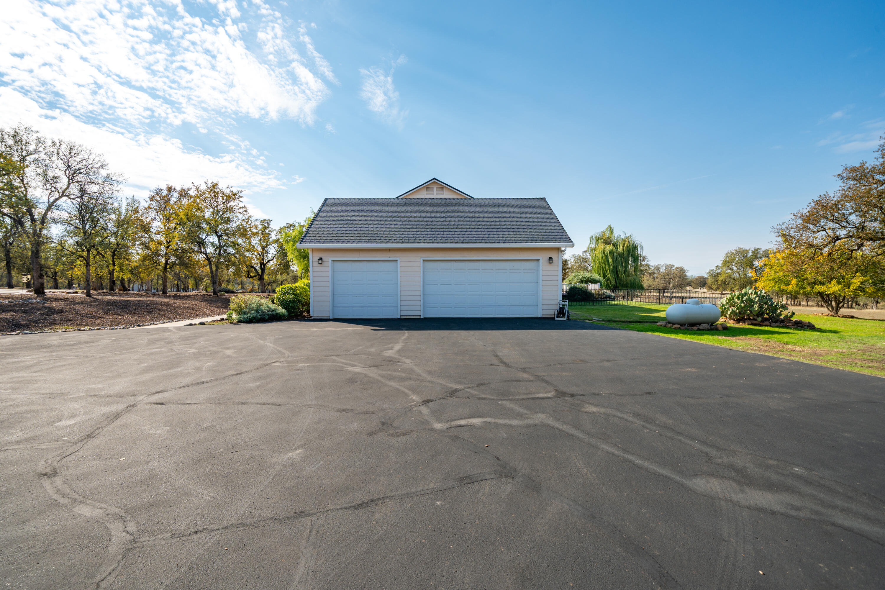 main property photo 73