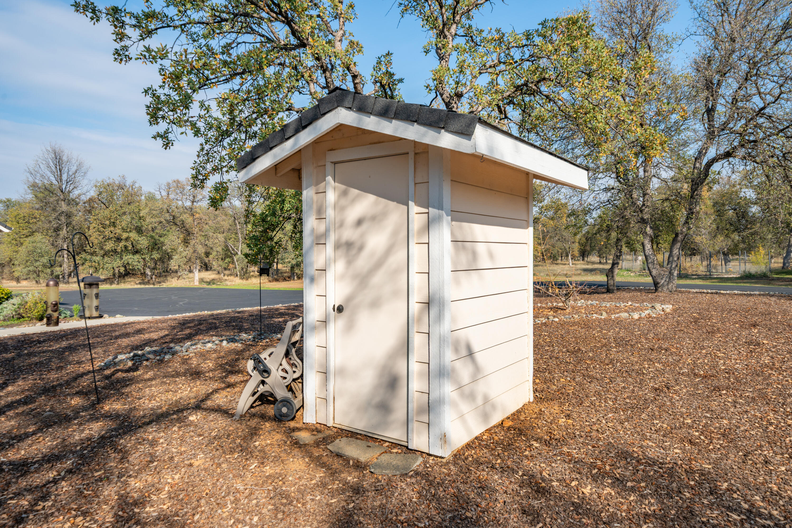 main property photo 79
