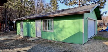 image of property with 1 Bed | 3 Bath | 600 Sqft