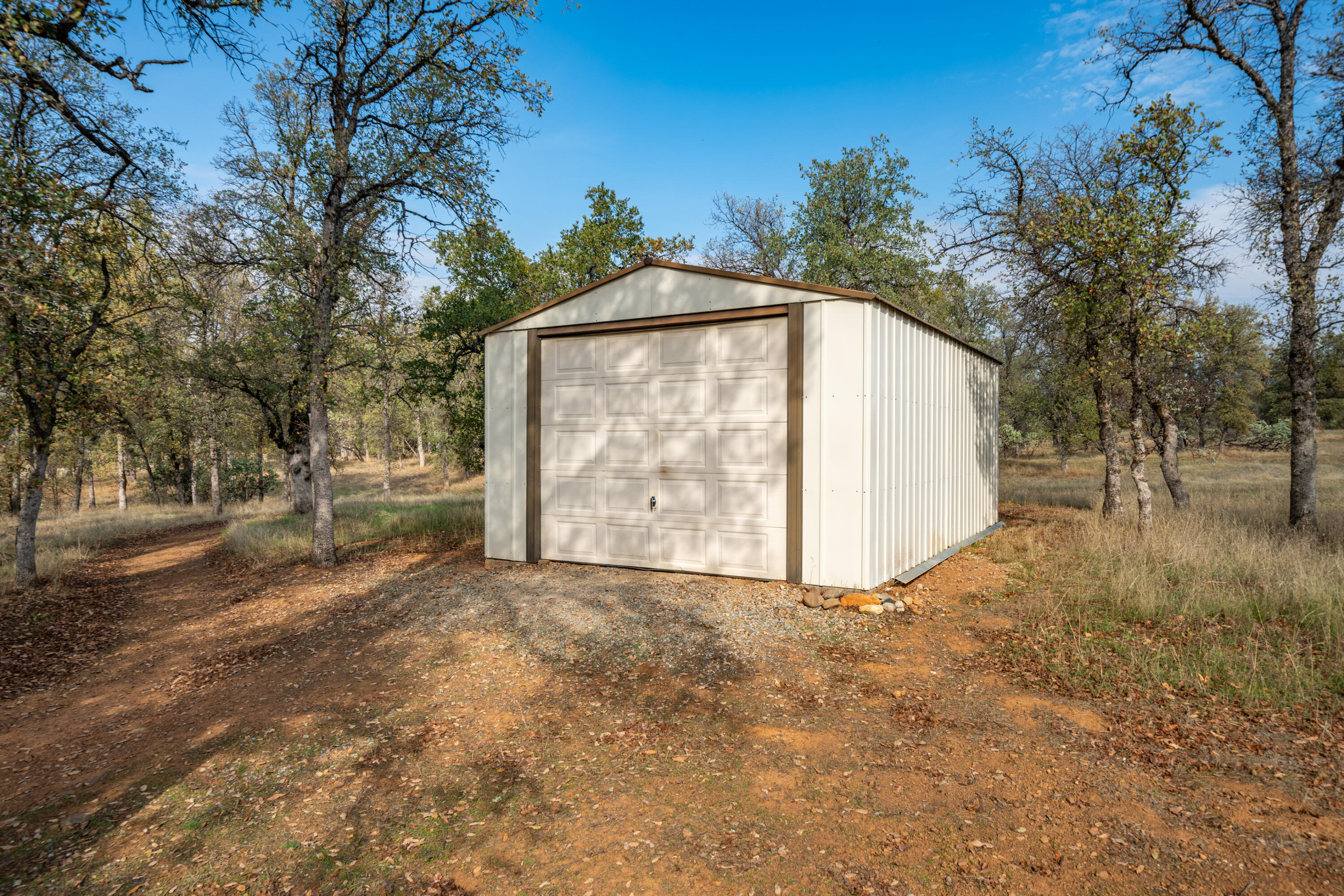 main property photo 86