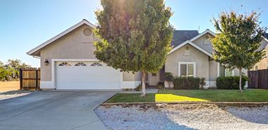 image of property with 4 Bed | 2 Bath | 1,858 Sqft