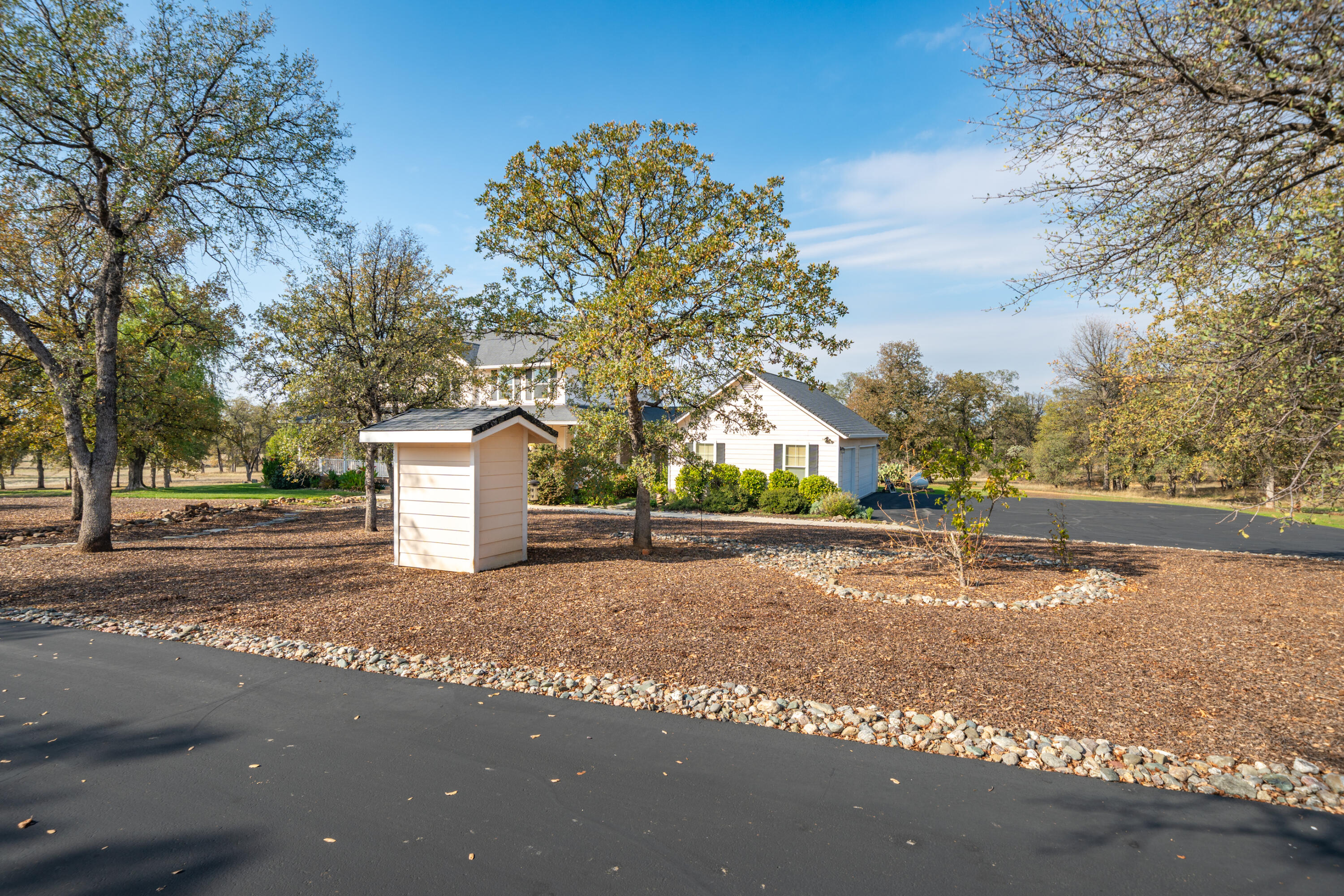 main property photo 92