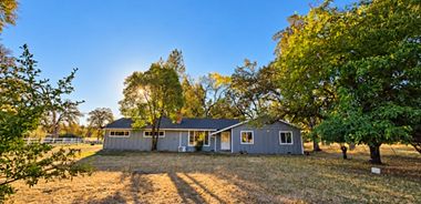 image of property with 3 Bed | 2 Bath | 1,610 Sqft