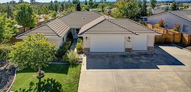 image of property with 3 Bed | 2 Bath | 1,830 Sqft
