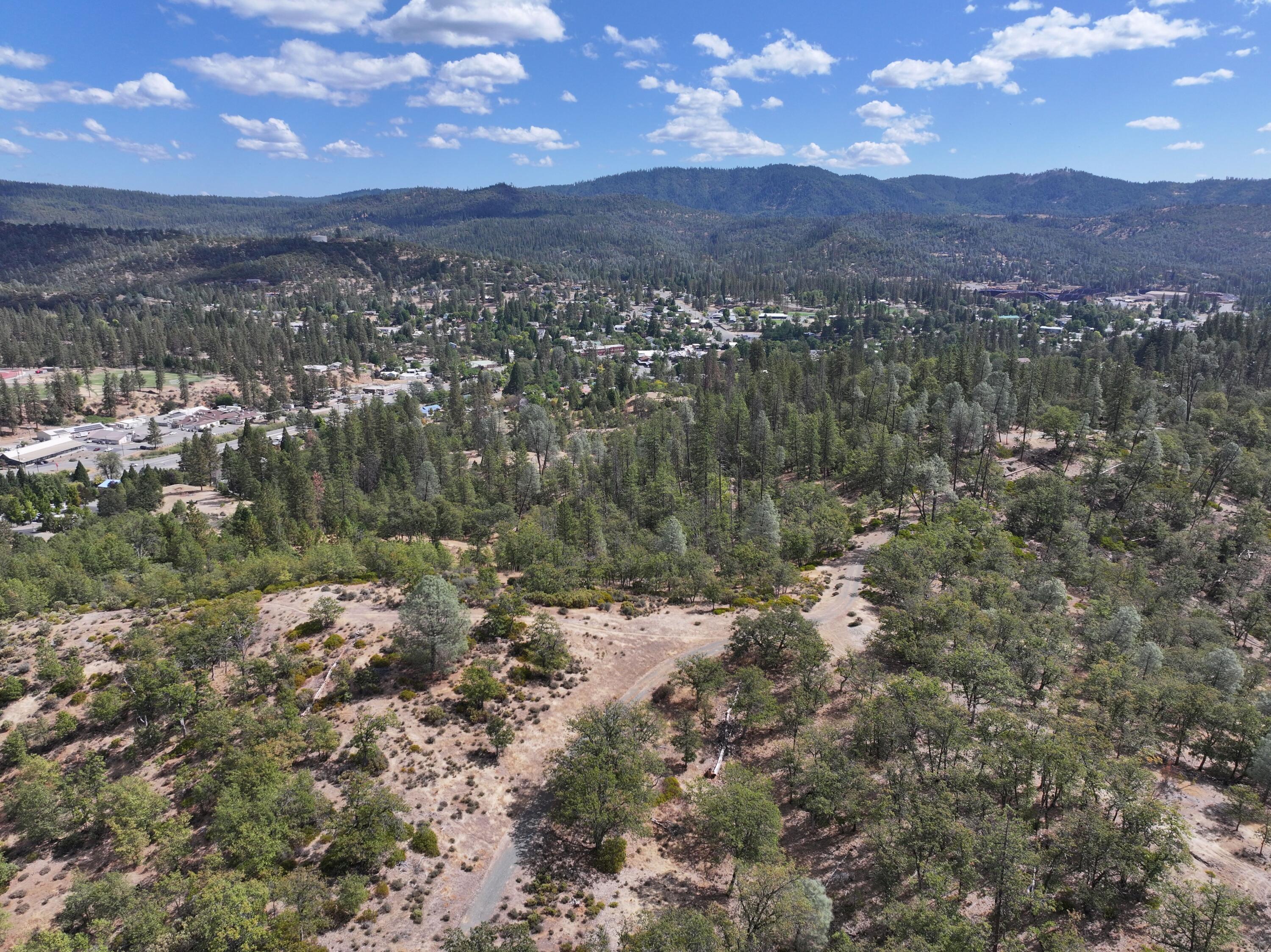 main property photo 13