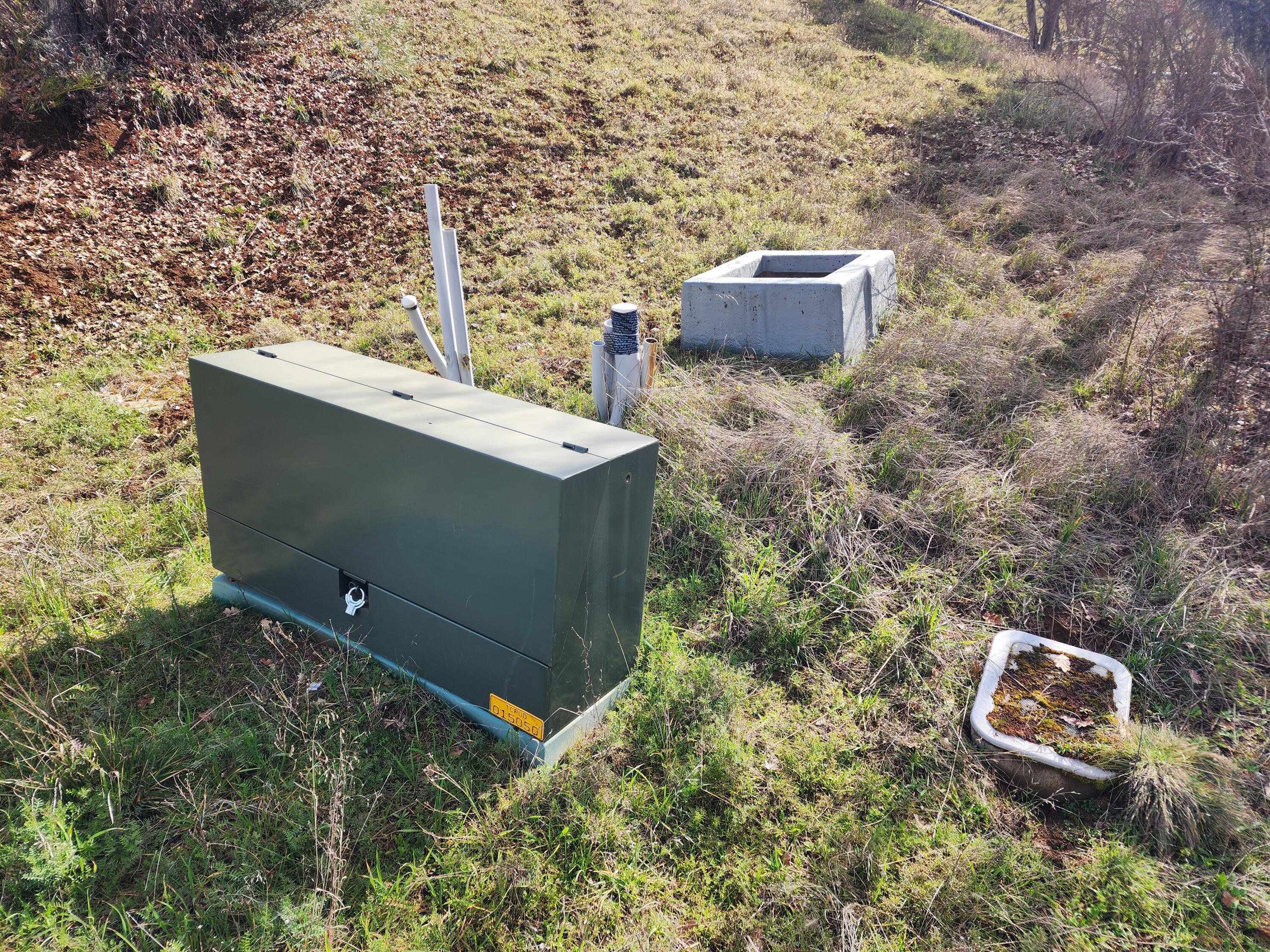 main property photo 44