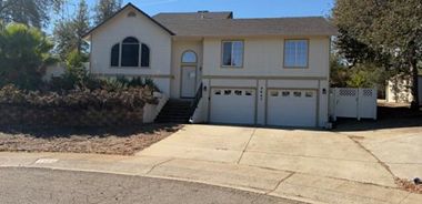 image of property with 4 Bed | 3 Bath | 2,675 Sqft