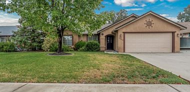 image of property with 3 Bed | 2 Bath | 1,262 Sqft