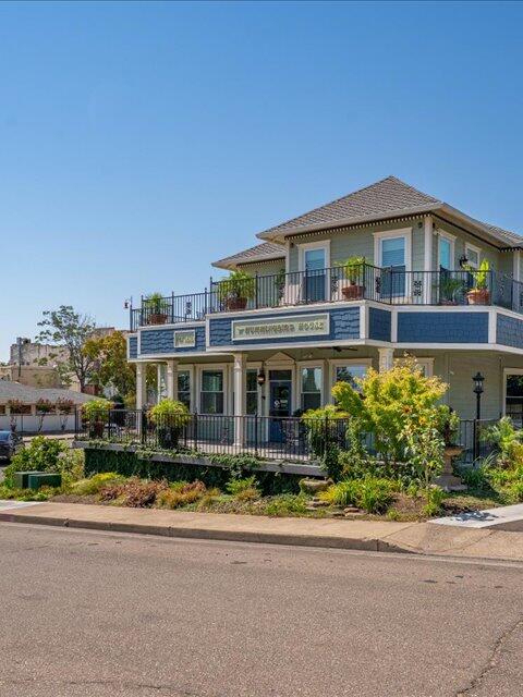 main property photo 71