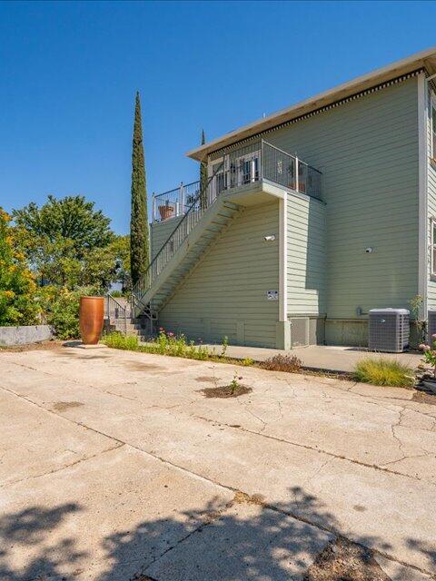 main property photo 92