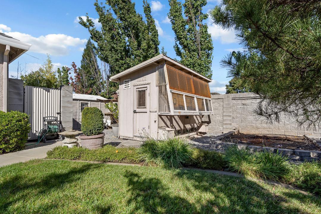 main property photo 52