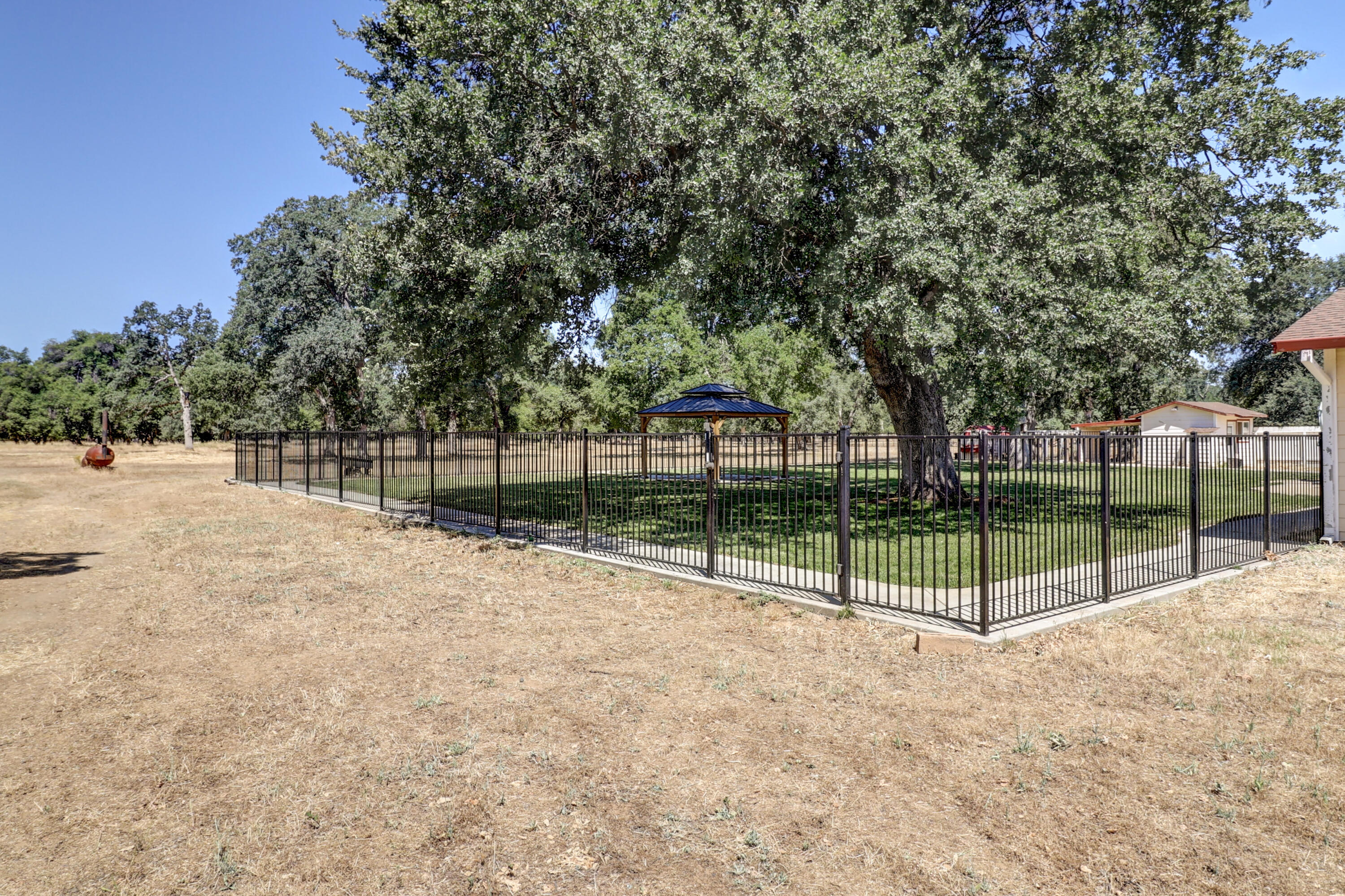 main property photo 65