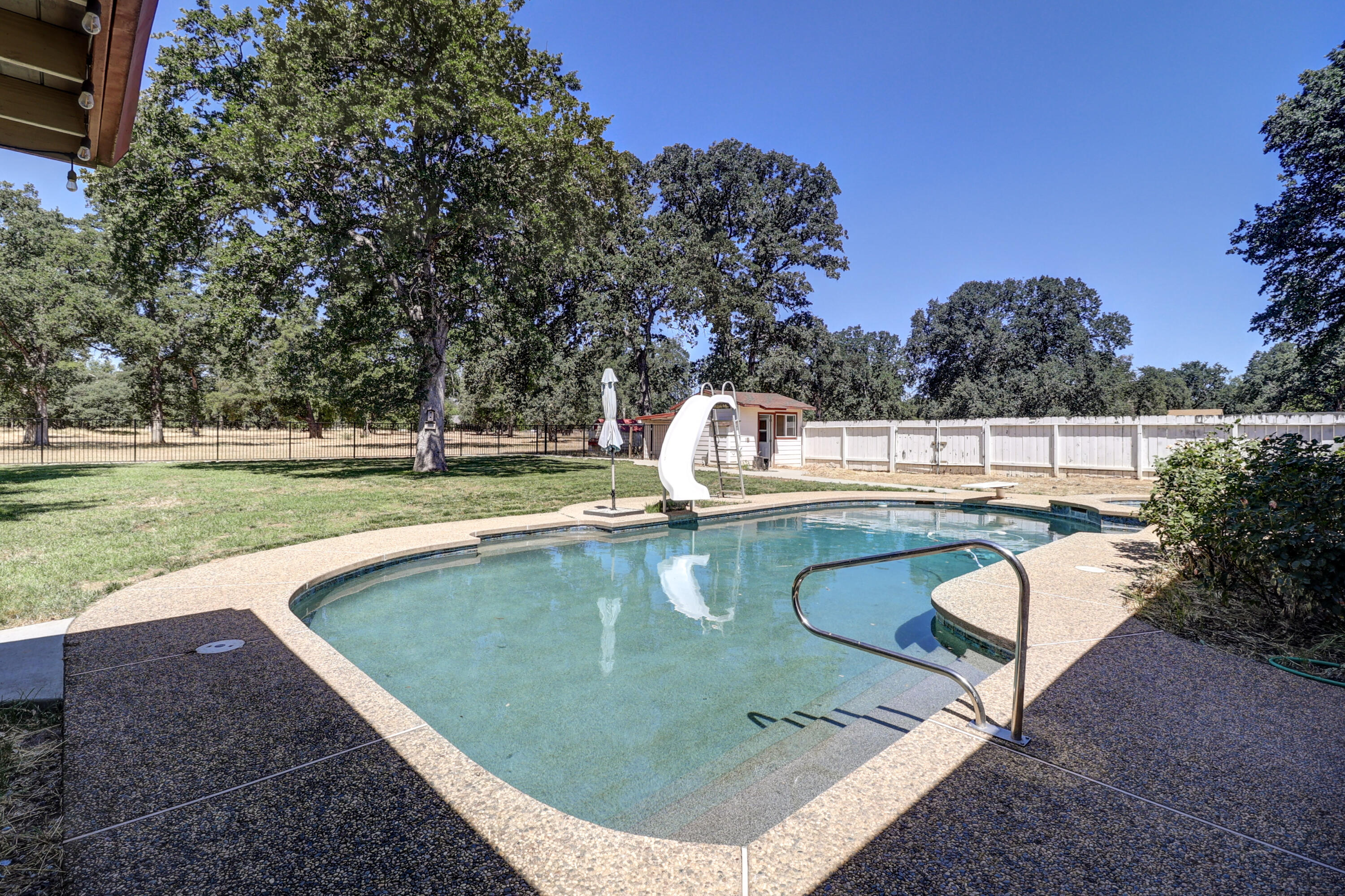 main property photo 72