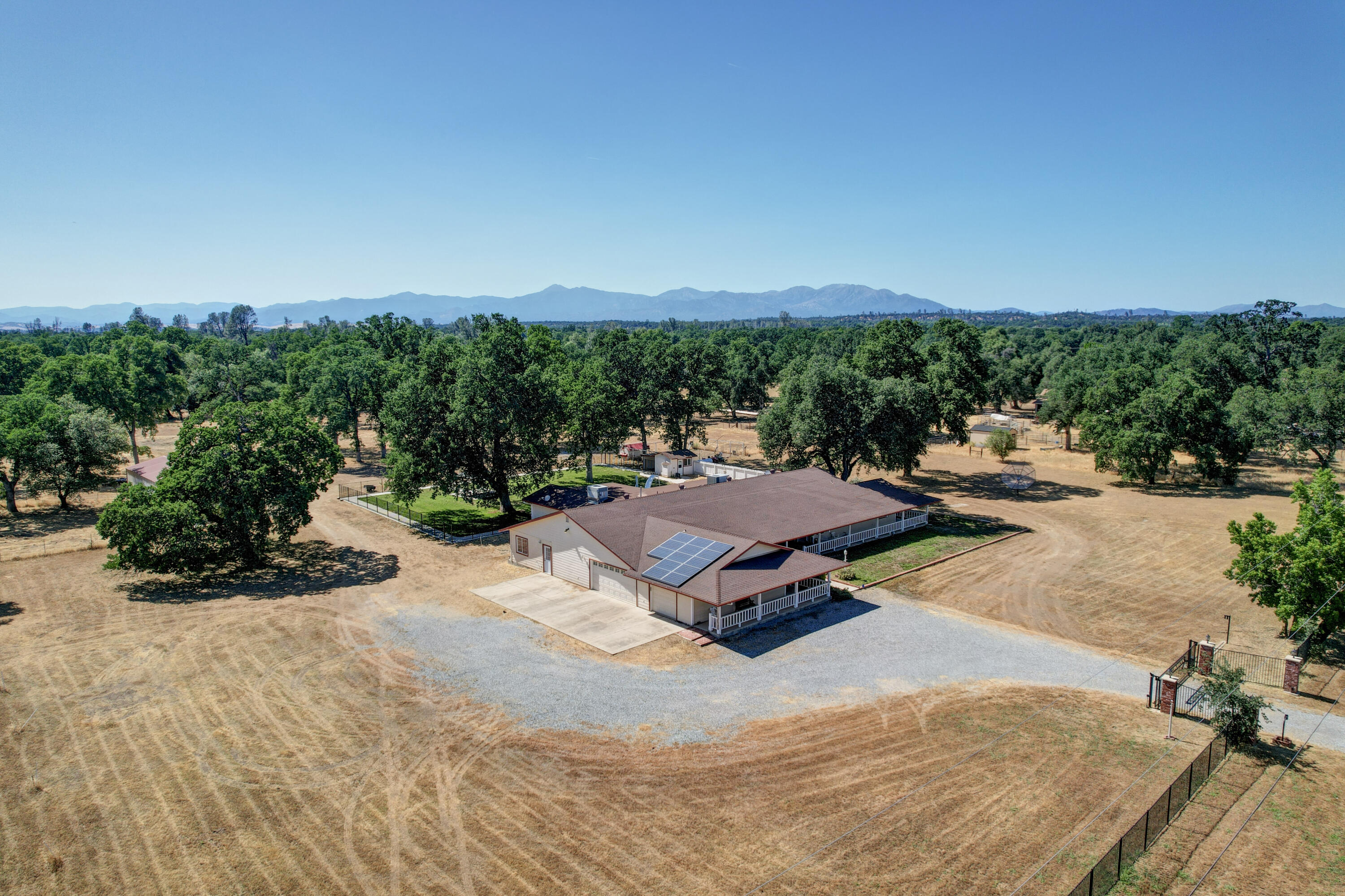 main property photo 78