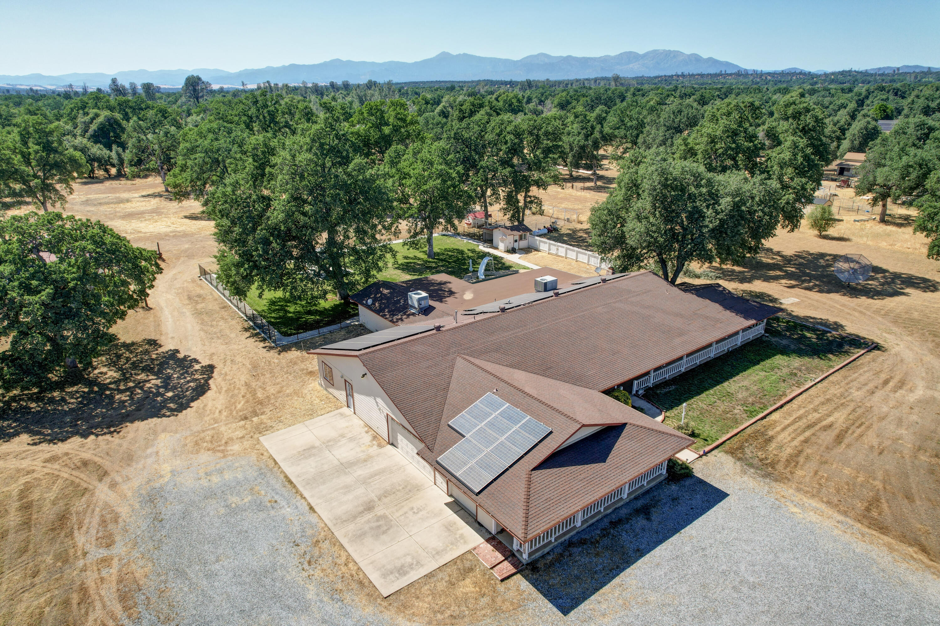 main property photo 79