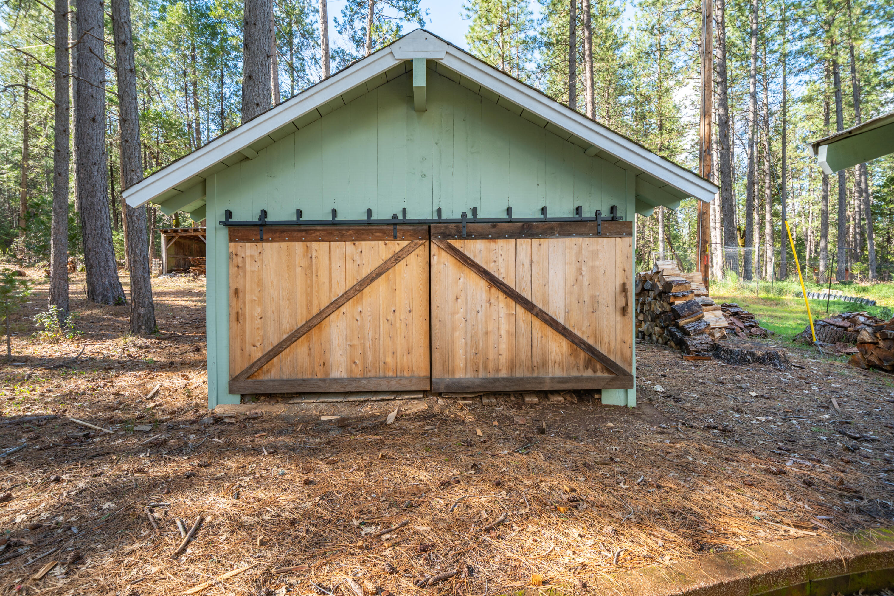 main property photo 65