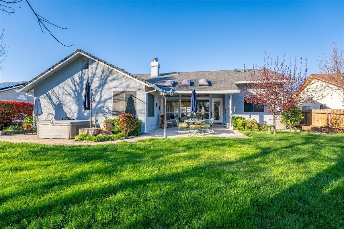 main property photo 41