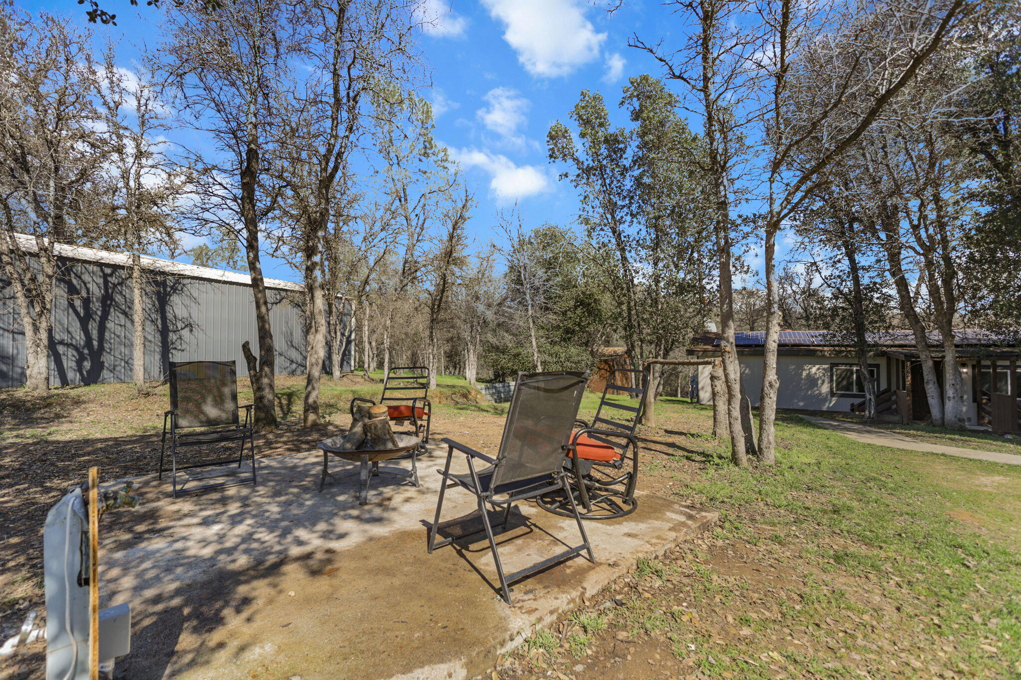 main property photo 51