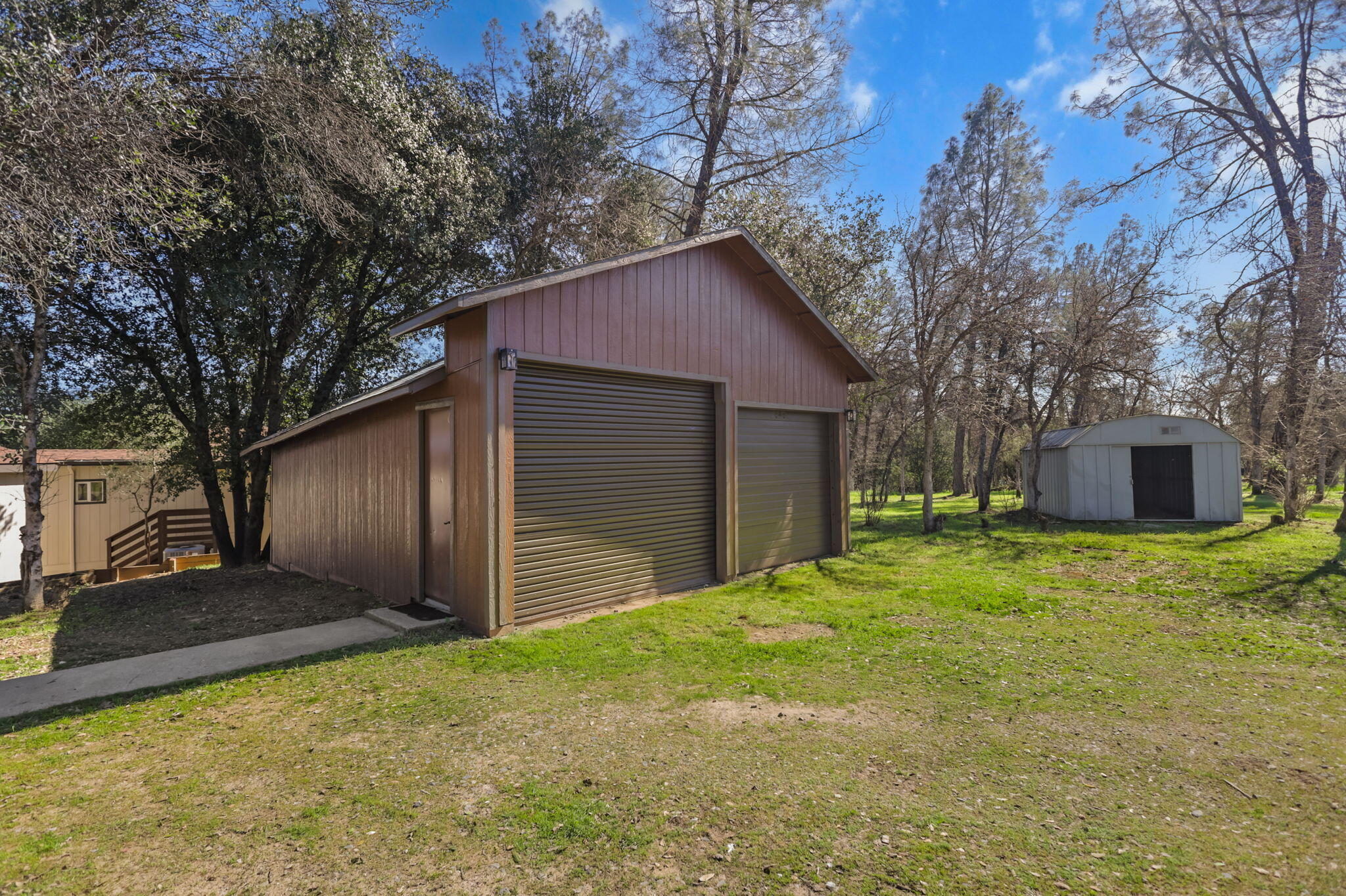 main property photo 63