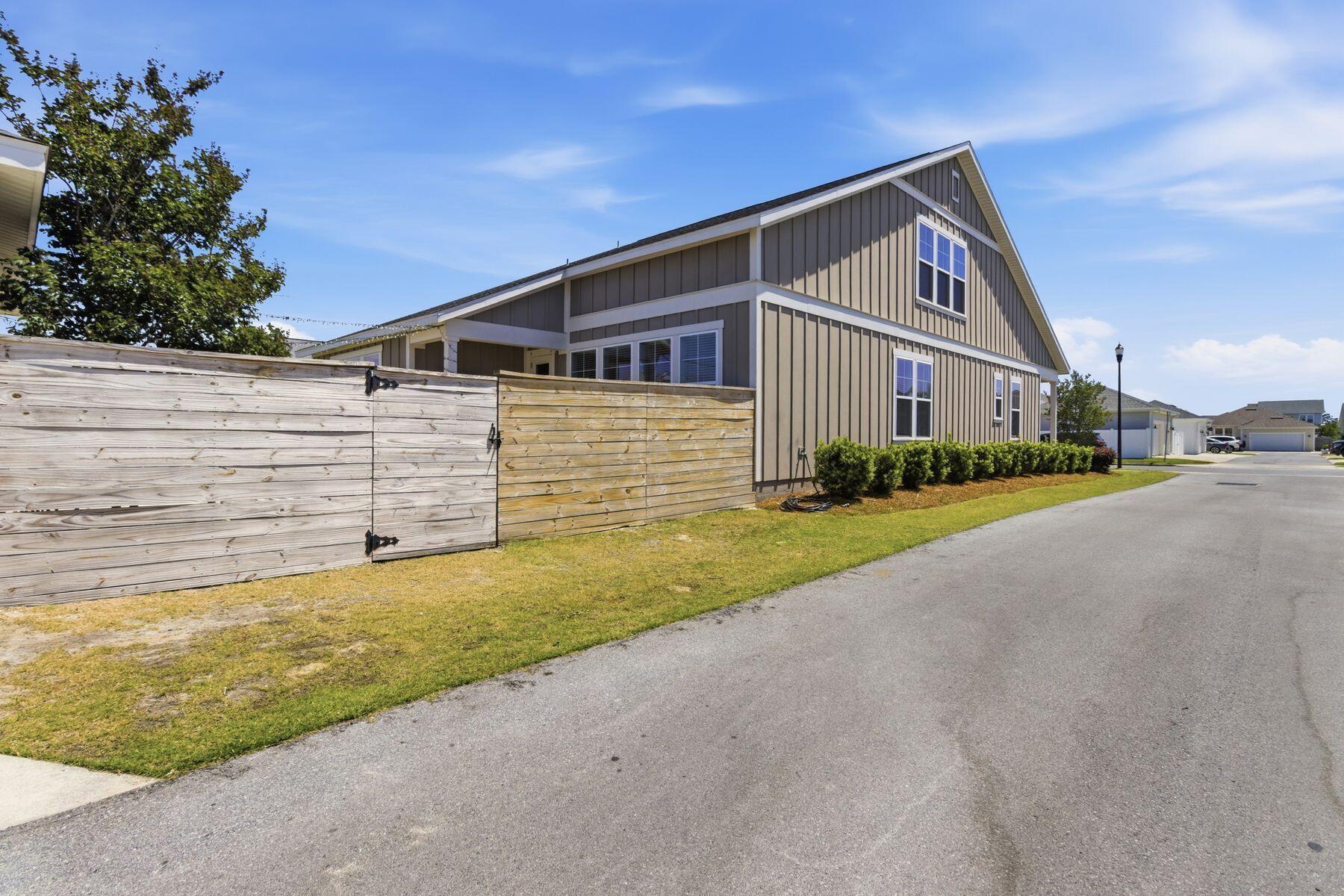 main property photo 62