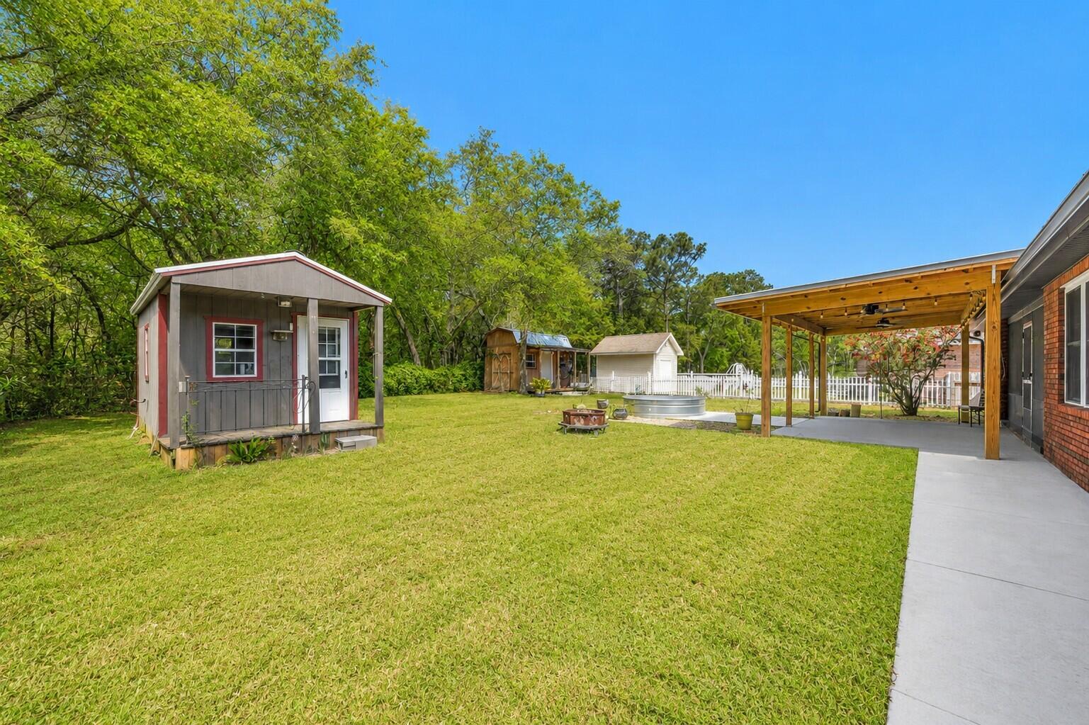 main property photo 32