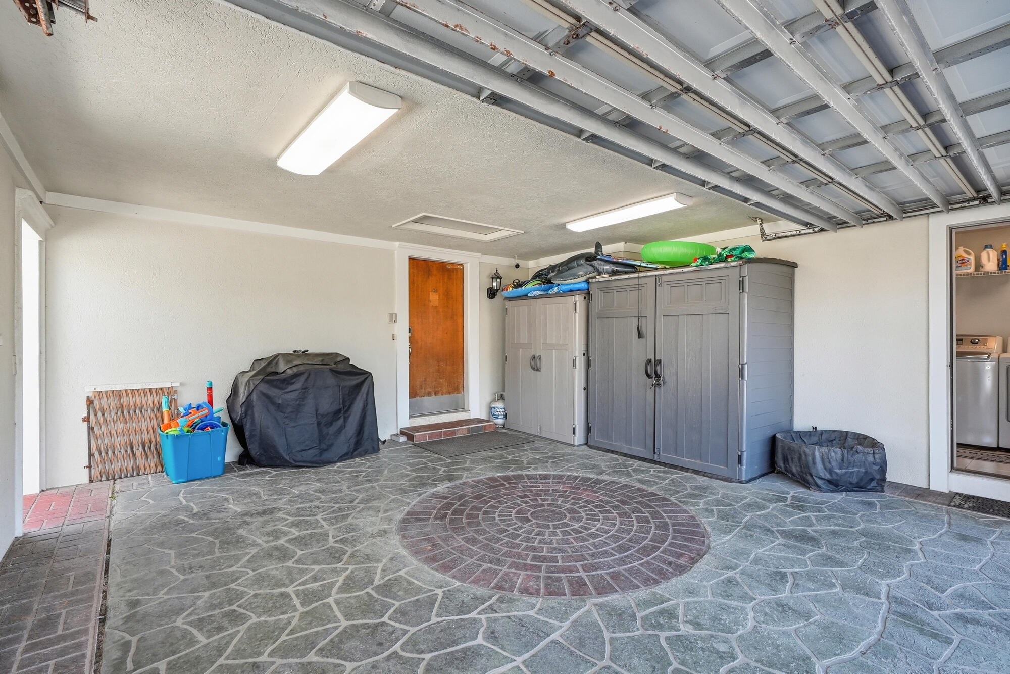 main property photo 66
