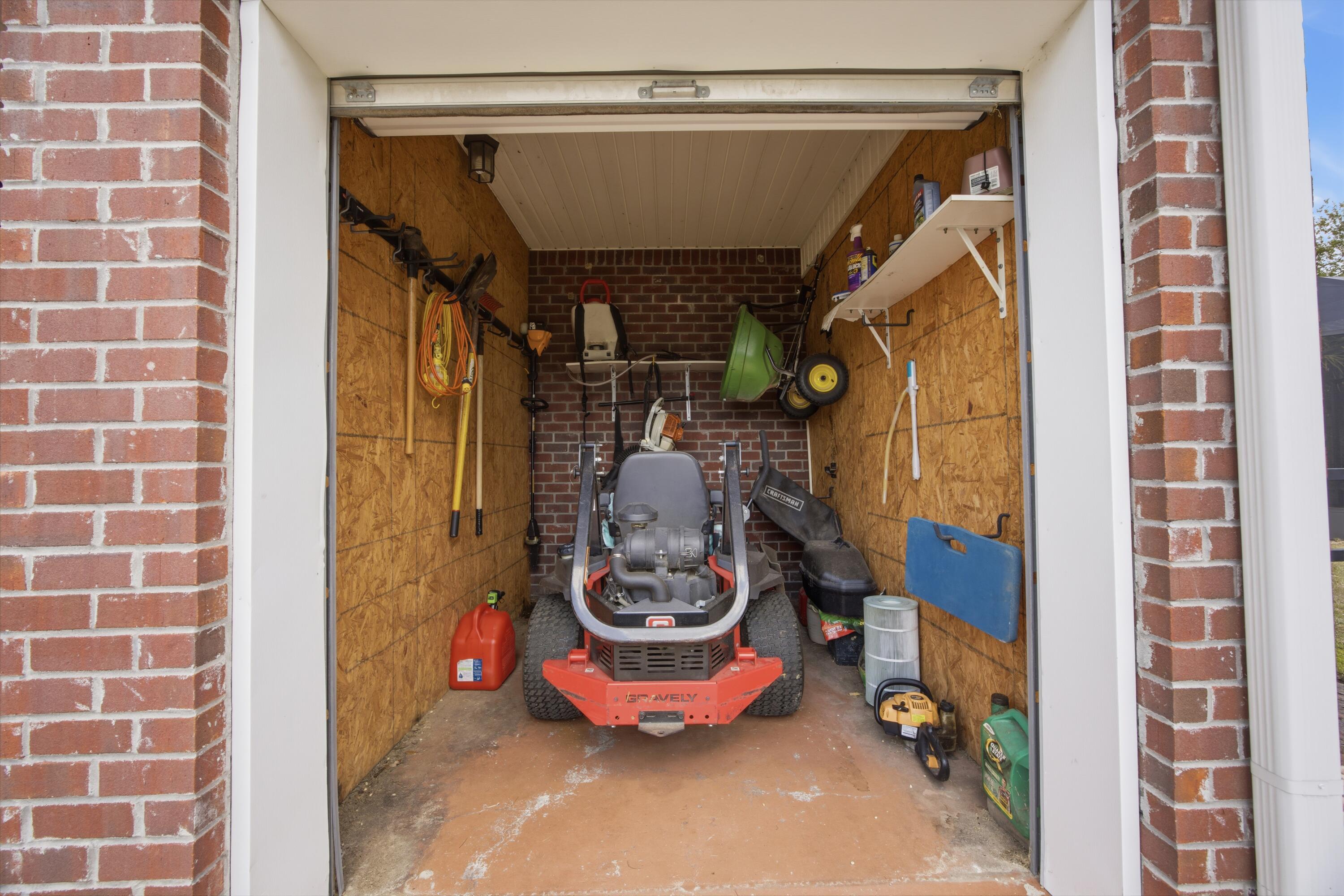 main property photo 70