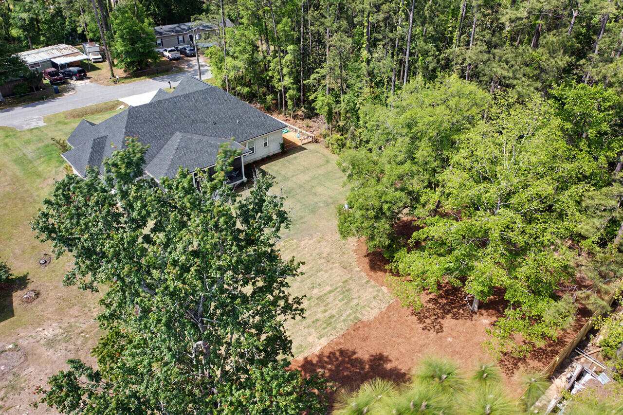 main property photo 65