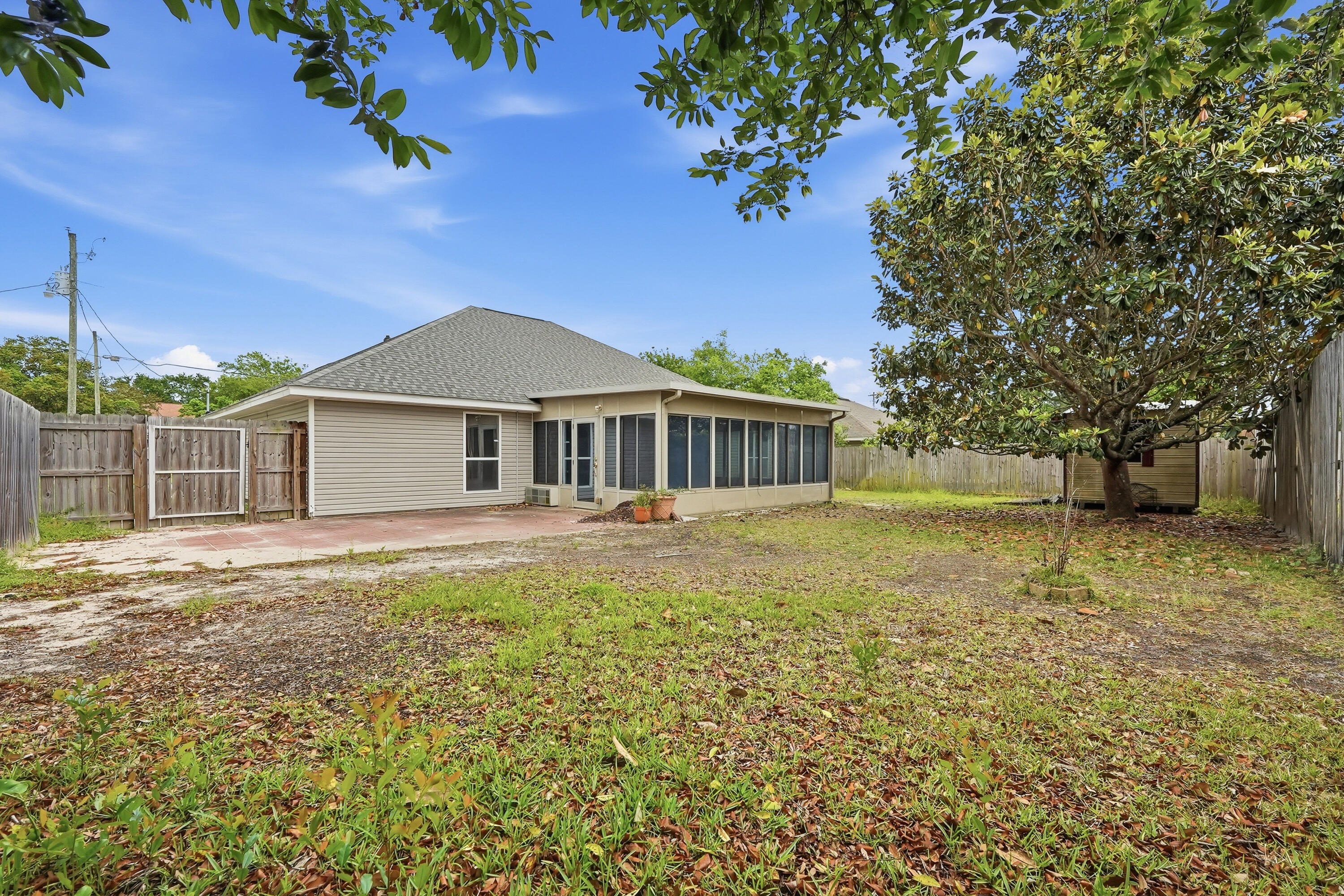 main property photo 51
