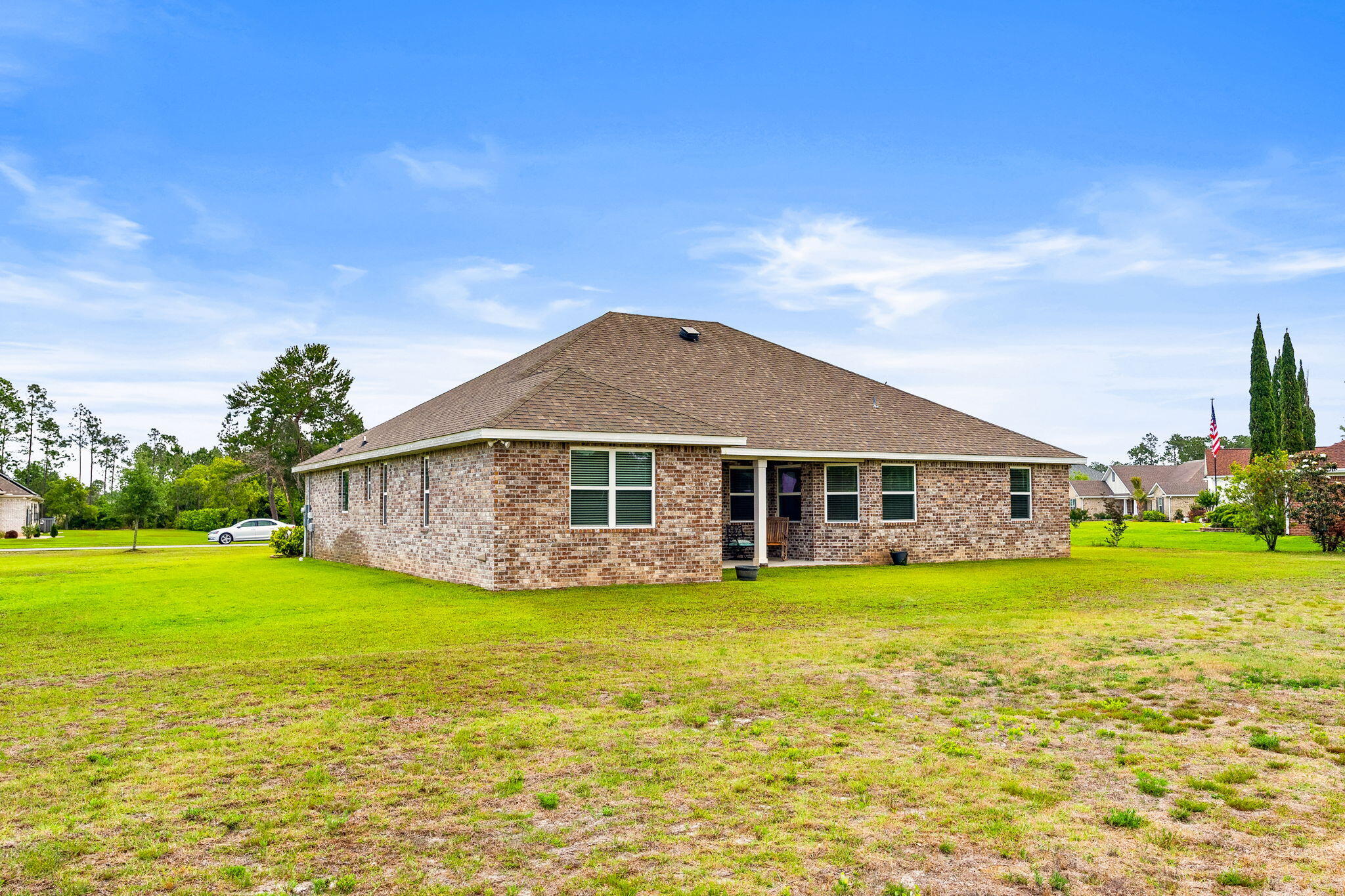 main property photo 25