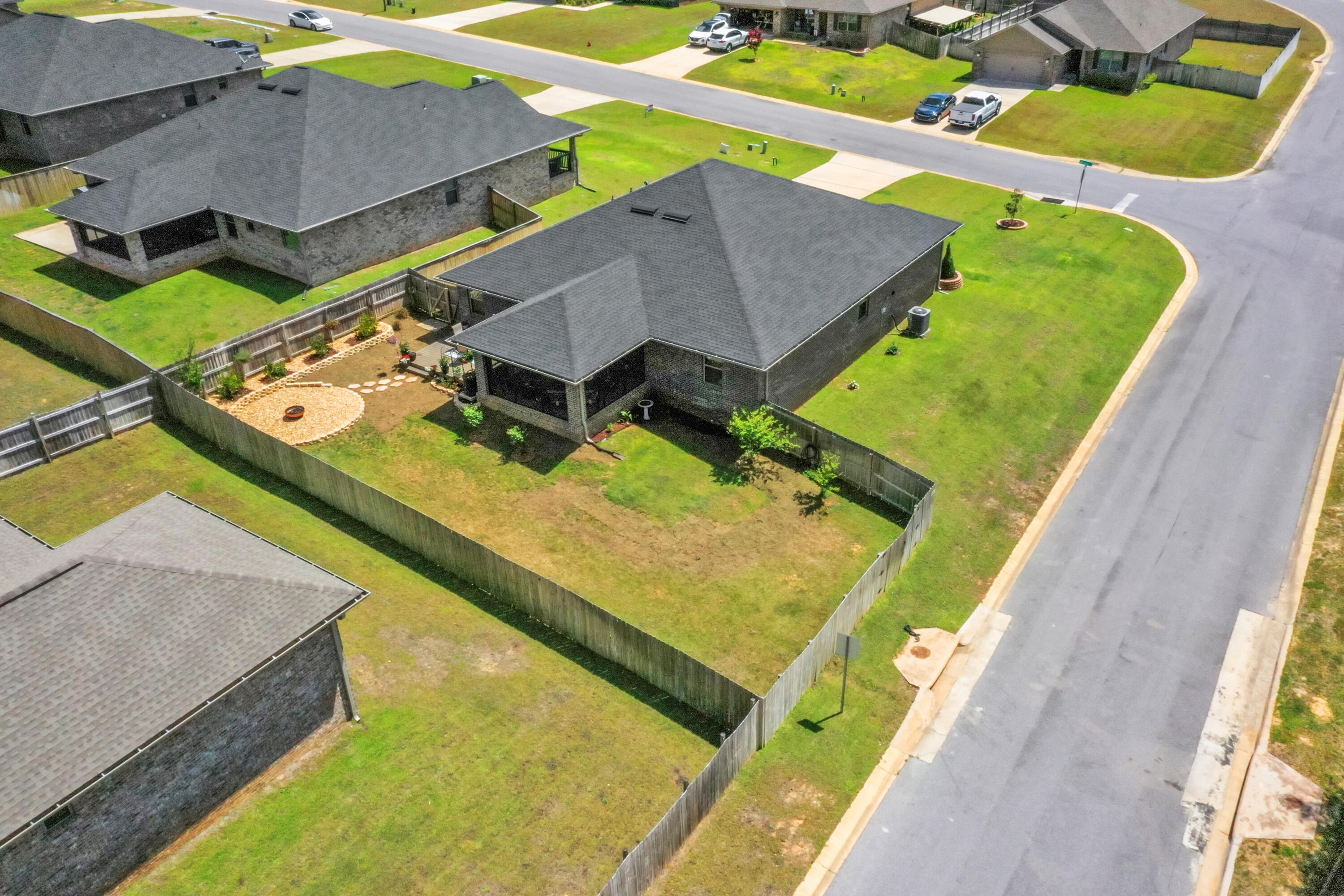 main property photo 42