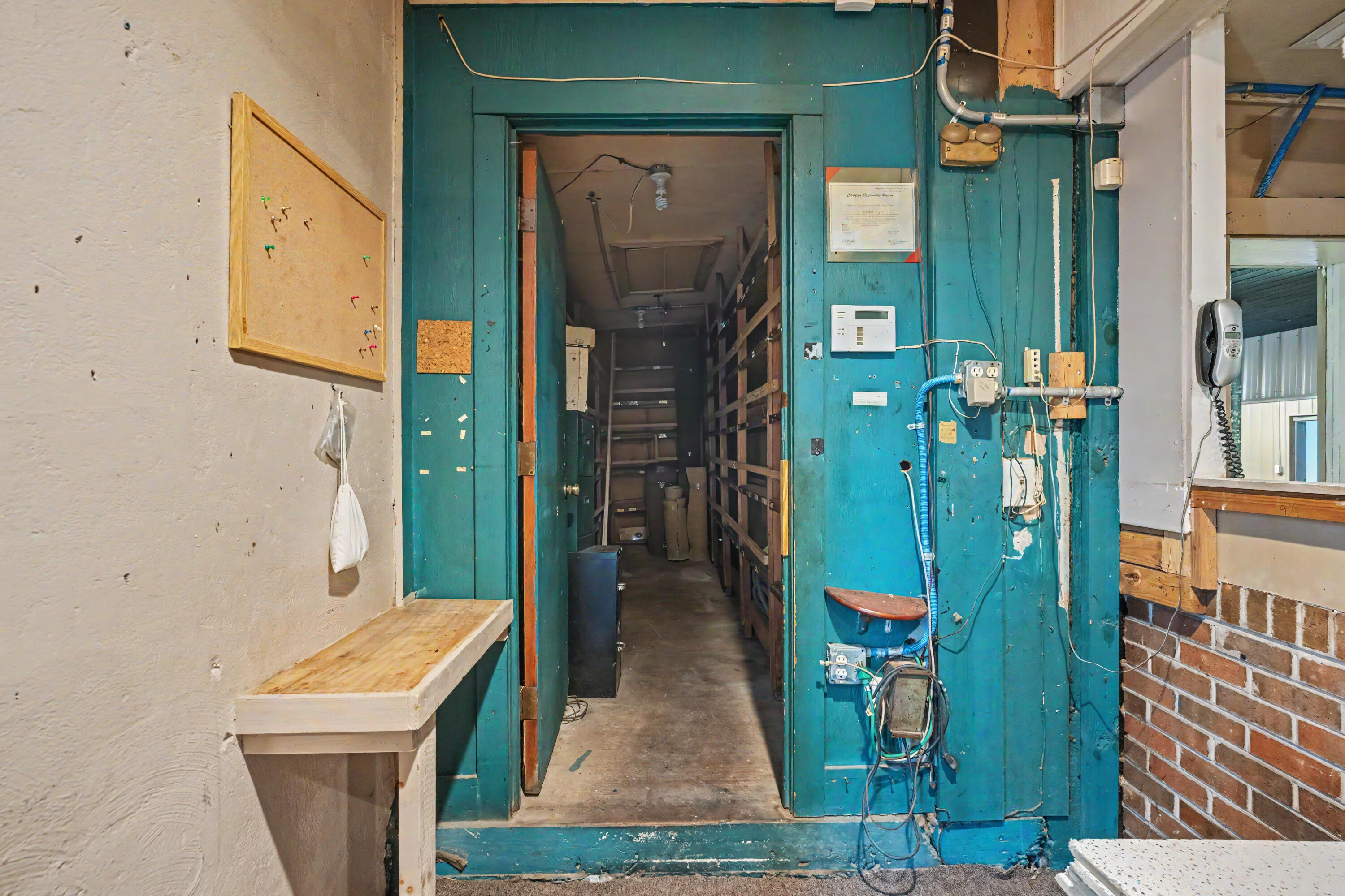 main property photo 29