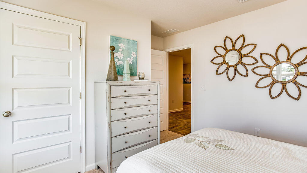 property viewer photo 26