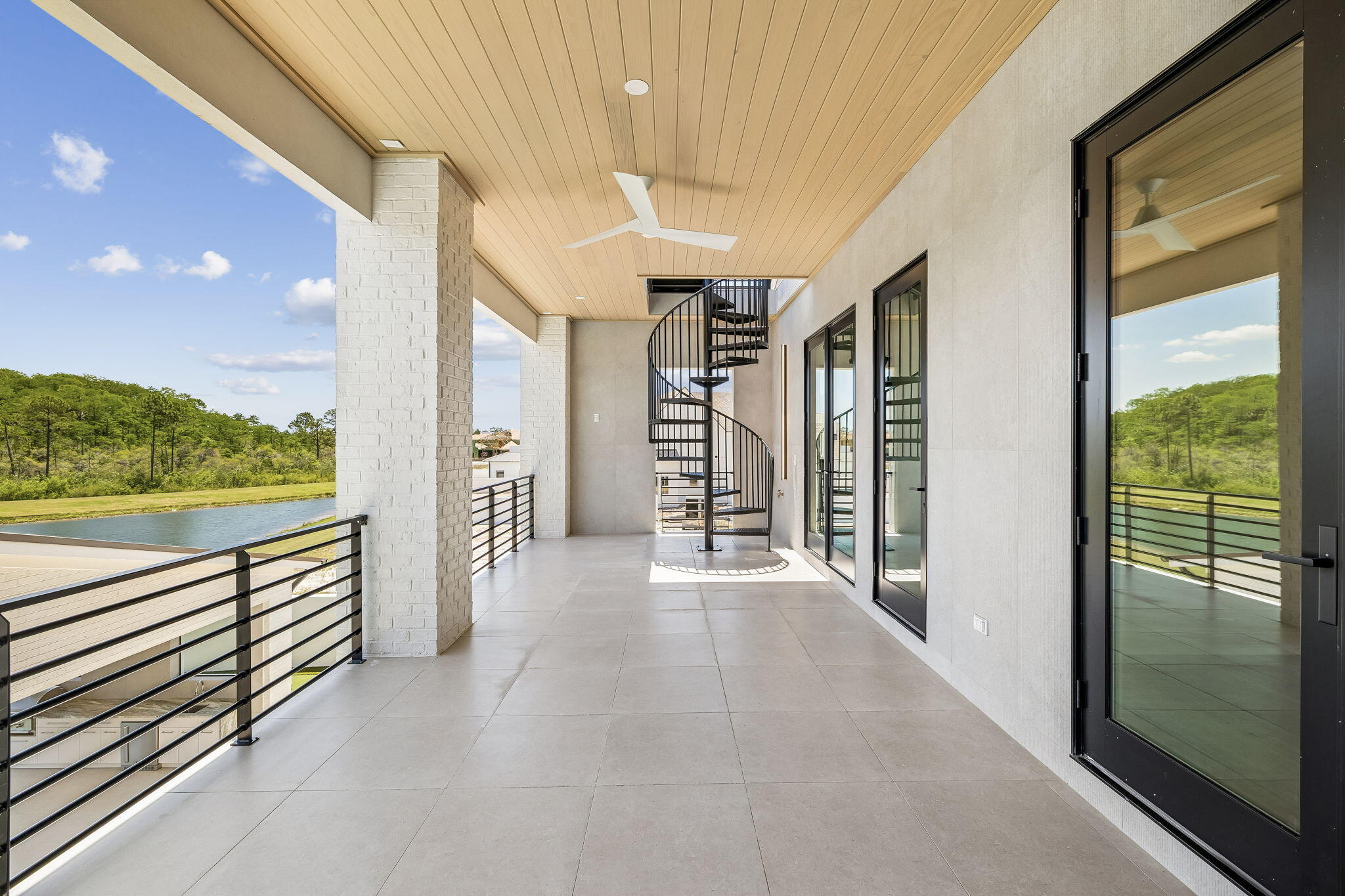 main property photo 44