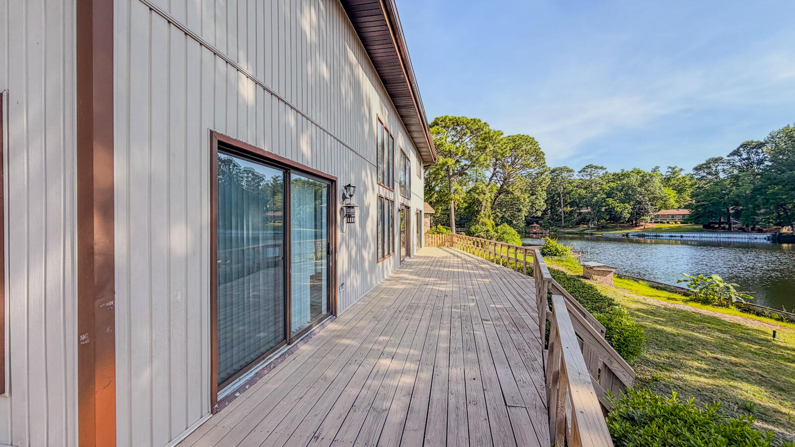 main property photo 60