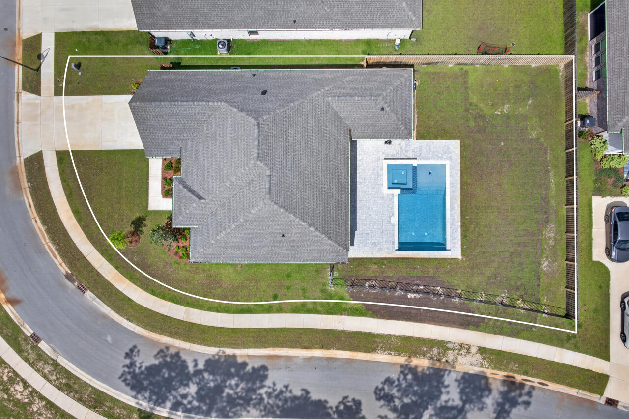 main property photo 38