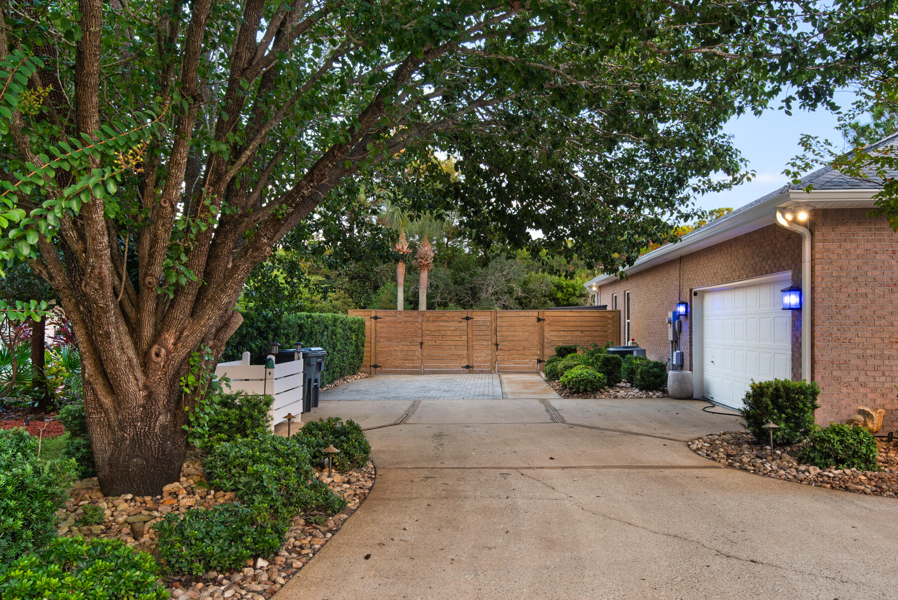 main property photo 77