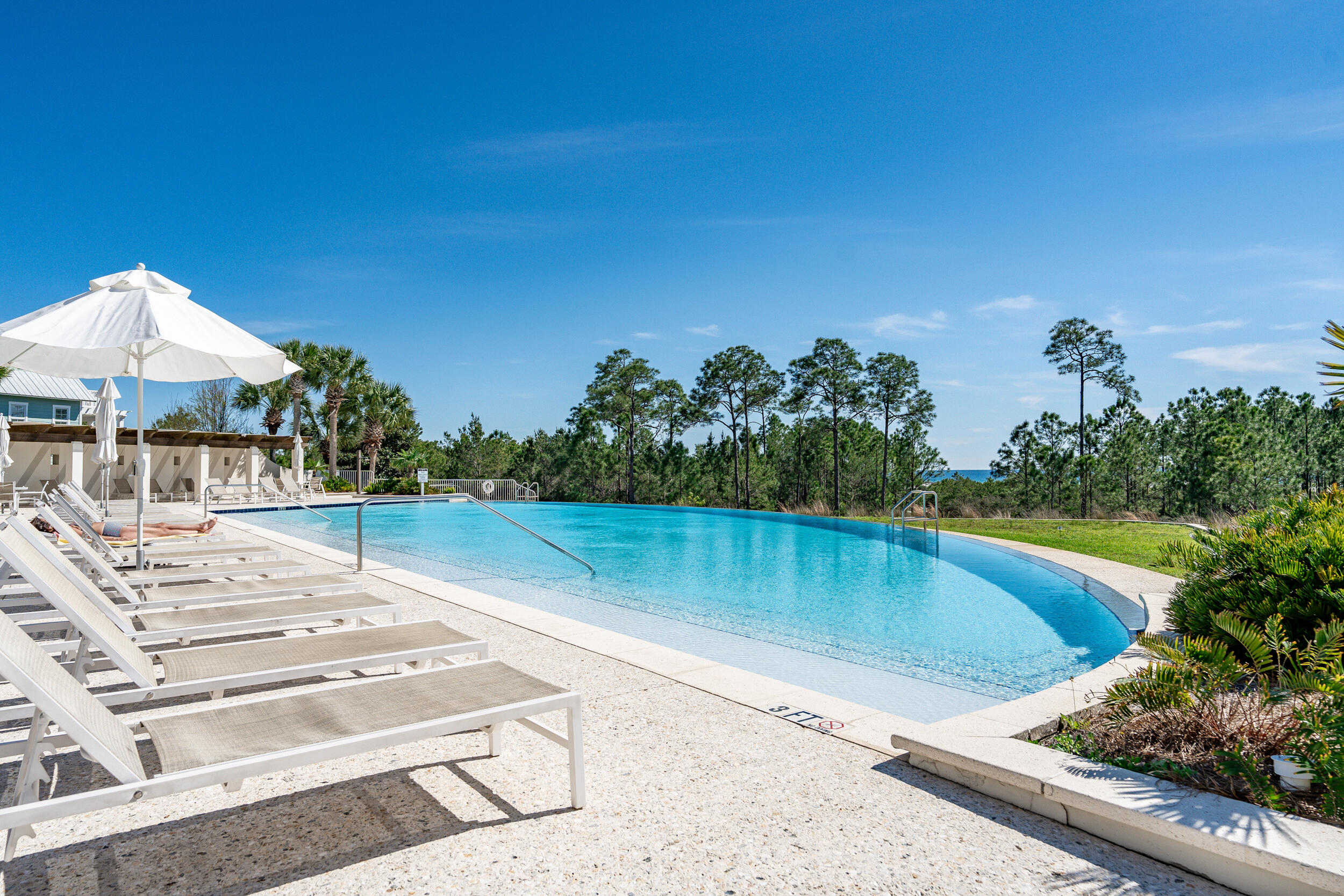 main property photo 76