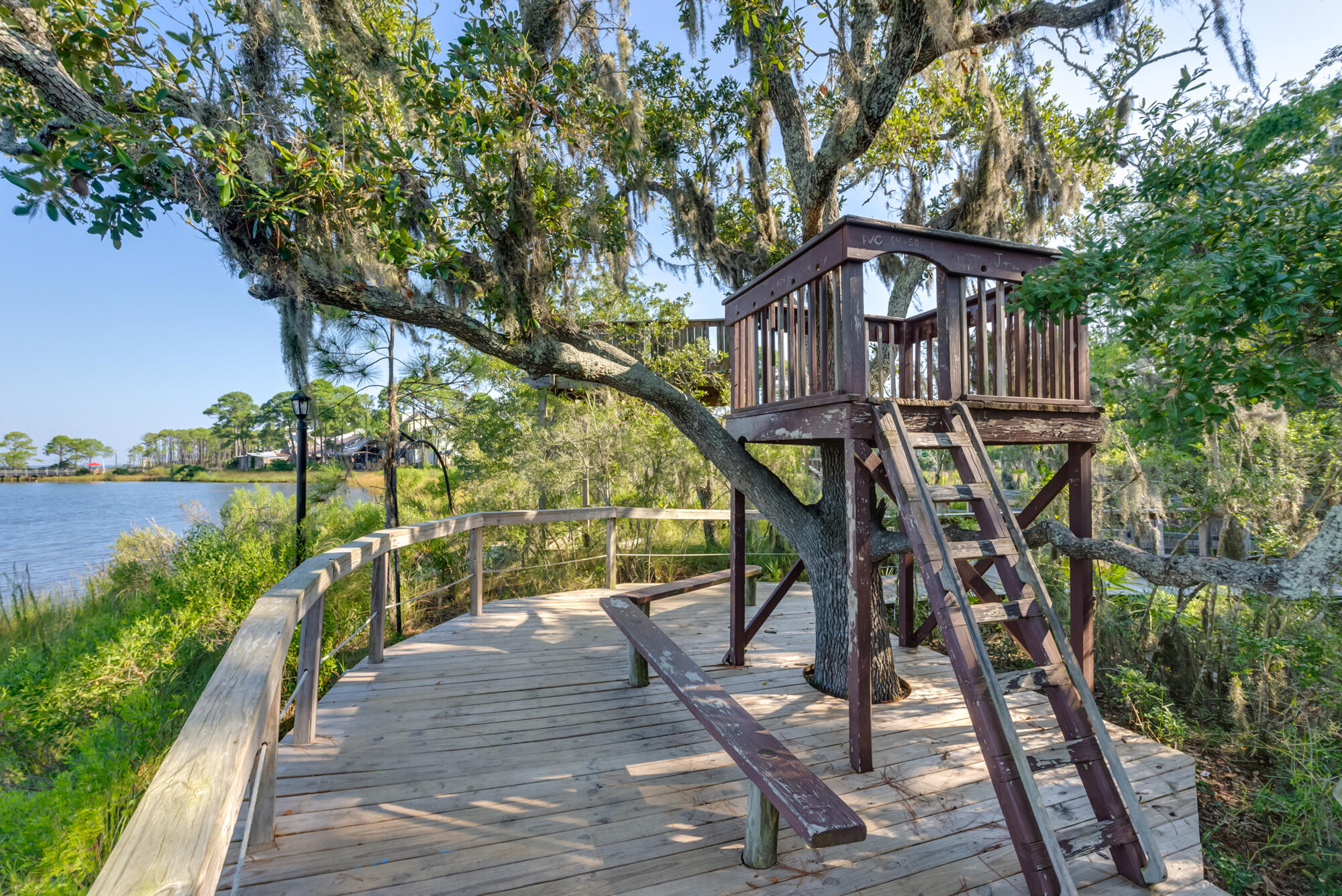 main property photo 68