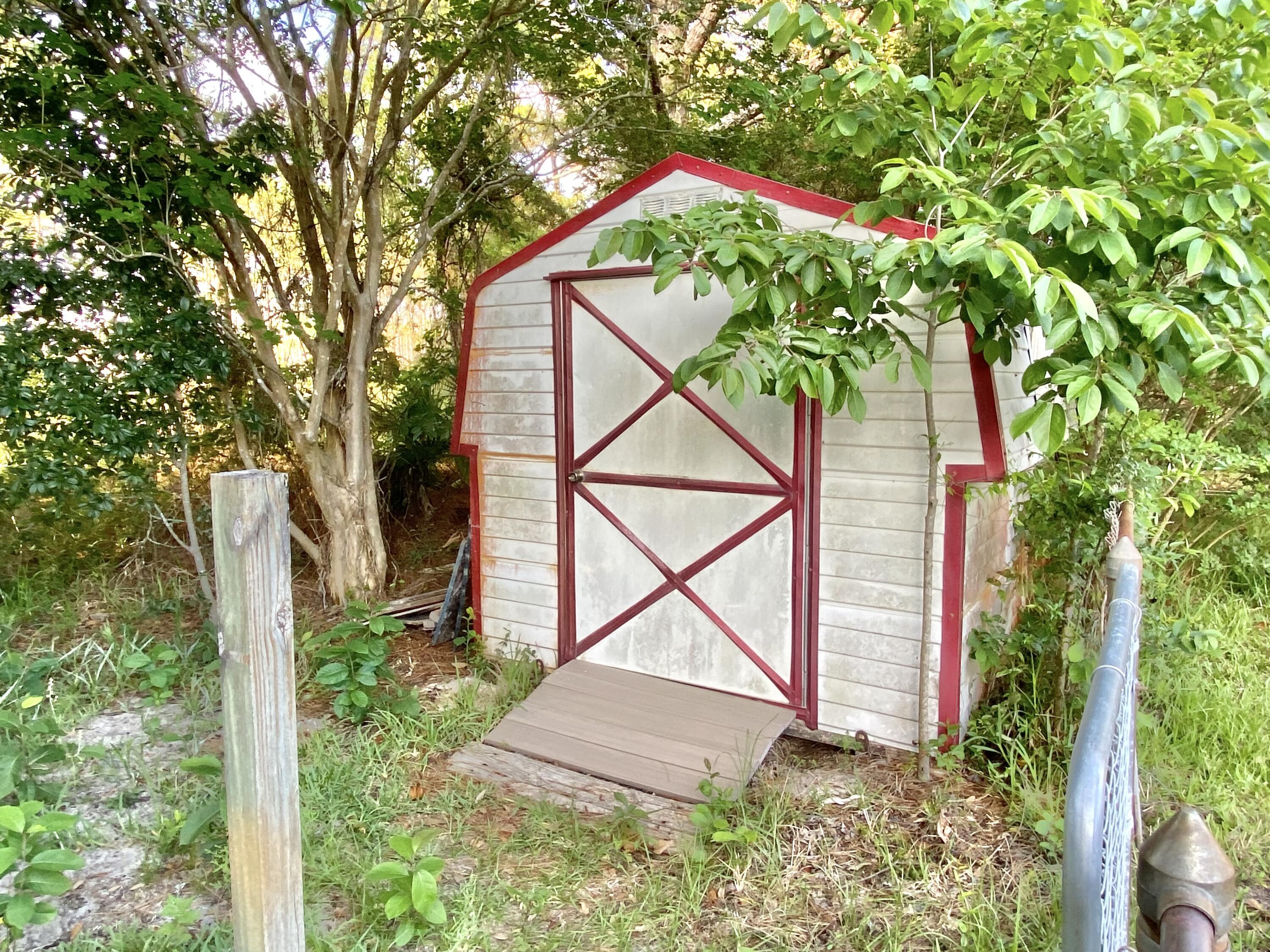 main property photo 58